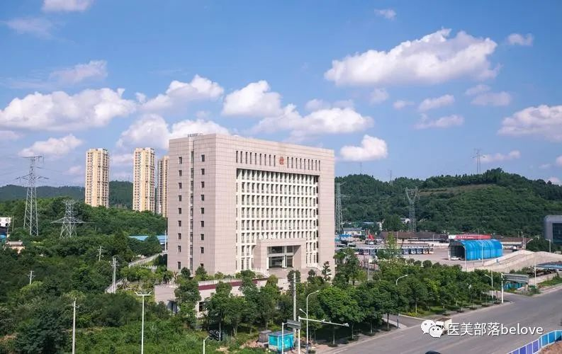 湖北检察院：13人团伙"医美敲诈勒索"100余万元全部获刑