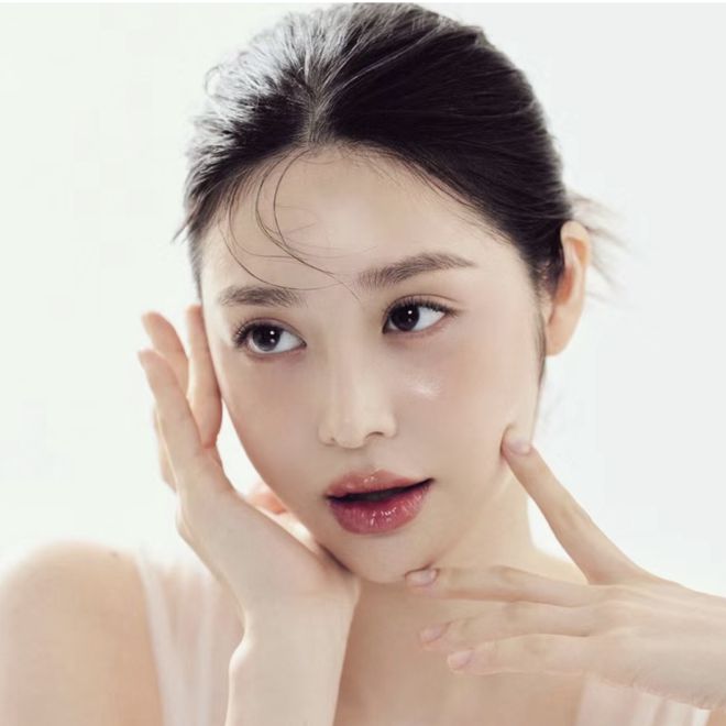 科普：「红蓝光」痘肌护理的天命好物