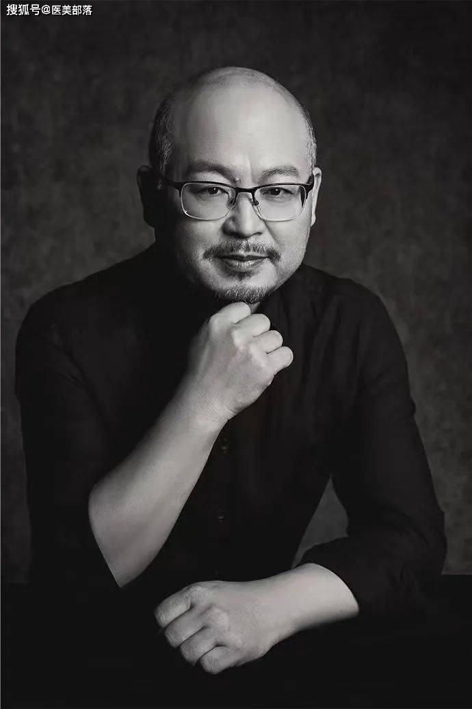 第十四章：发布「精准护肤」专家共识，引领美妆科研「标准范式」