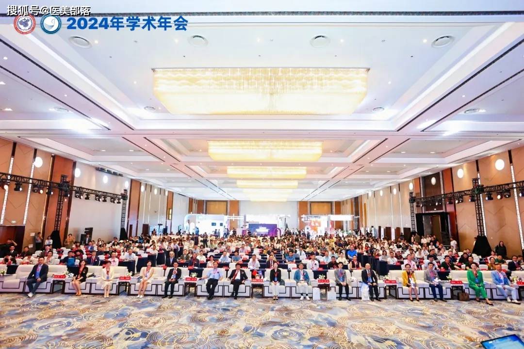 诗妍悦：天然再生「瓷肌针」，开启「骨相抗衰」新未来 