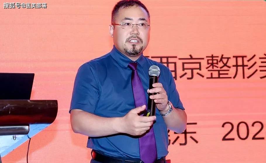 悦白之几：「匿龄双胶」卓曜引领「胶原纤维」时代 