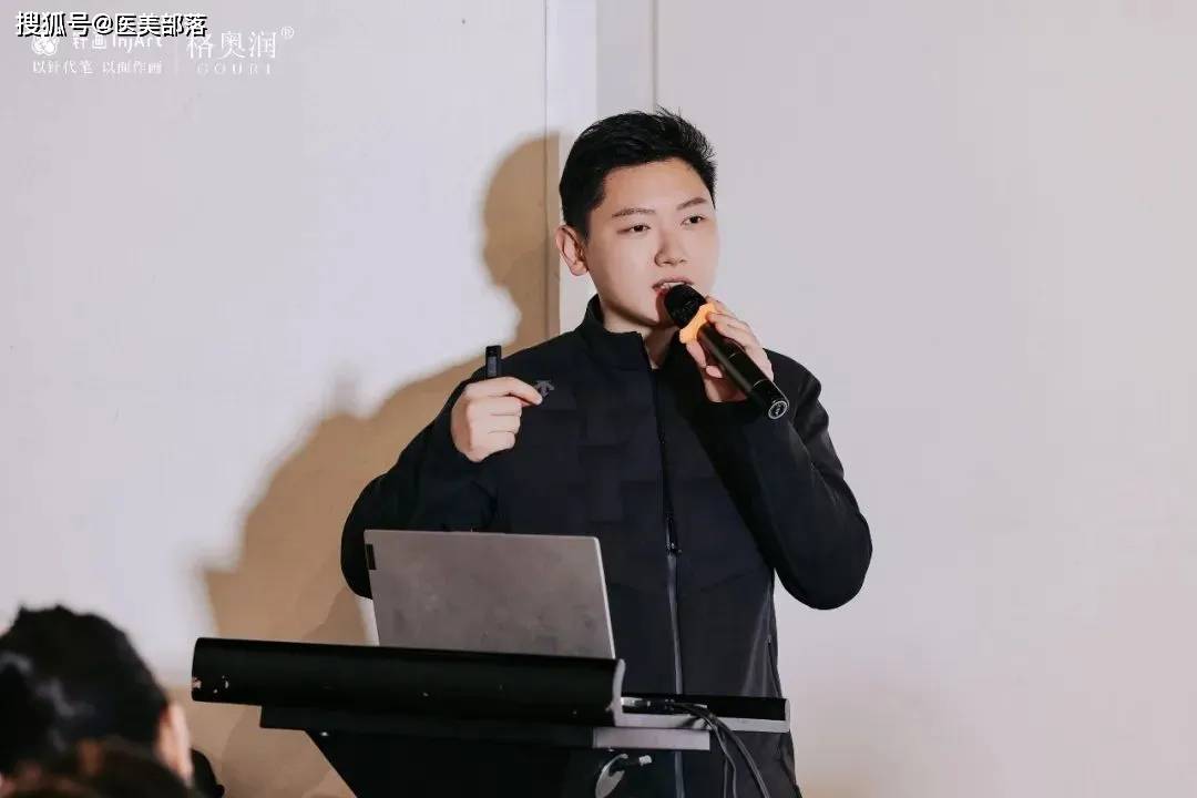 针画 | 首场「杭州读书会」完美落幕，携手「医生专家」共话医美星光