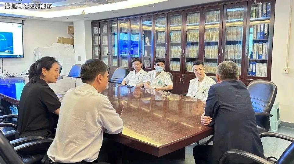 悦龄塑 | 新品「HA+HAP」面部填充剂「DermiraCa」完成首例受试者入组