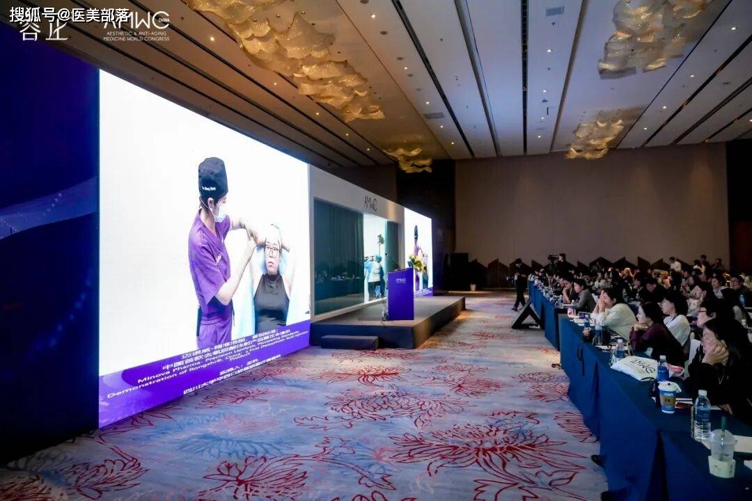 蓉芷 | 荣膺AMWC「2025年度注射创新产品奖」，中国医美迎来全球高光时刻